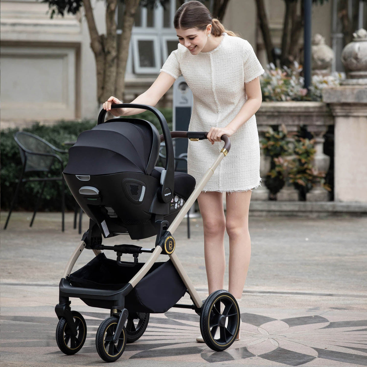 Babymore Kai Travel System + Pecan Car Seat - Sandstone