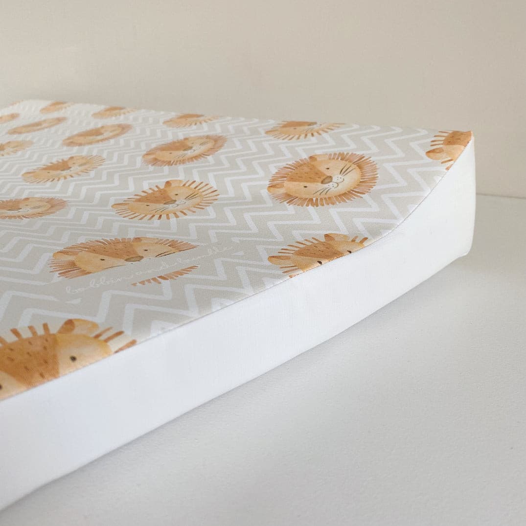 Anti-Roll Wedge Changing Mat - Lion Print