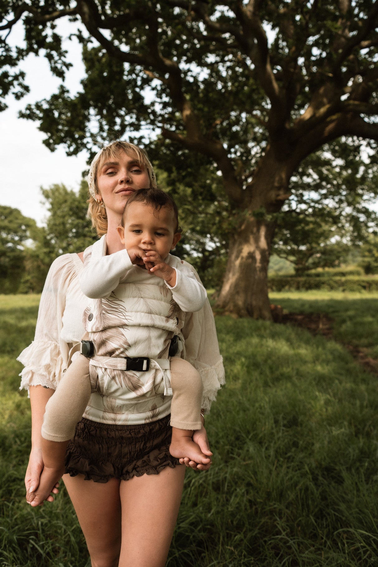 Nomad Pure Organic Baby Carrier - Feather Haze