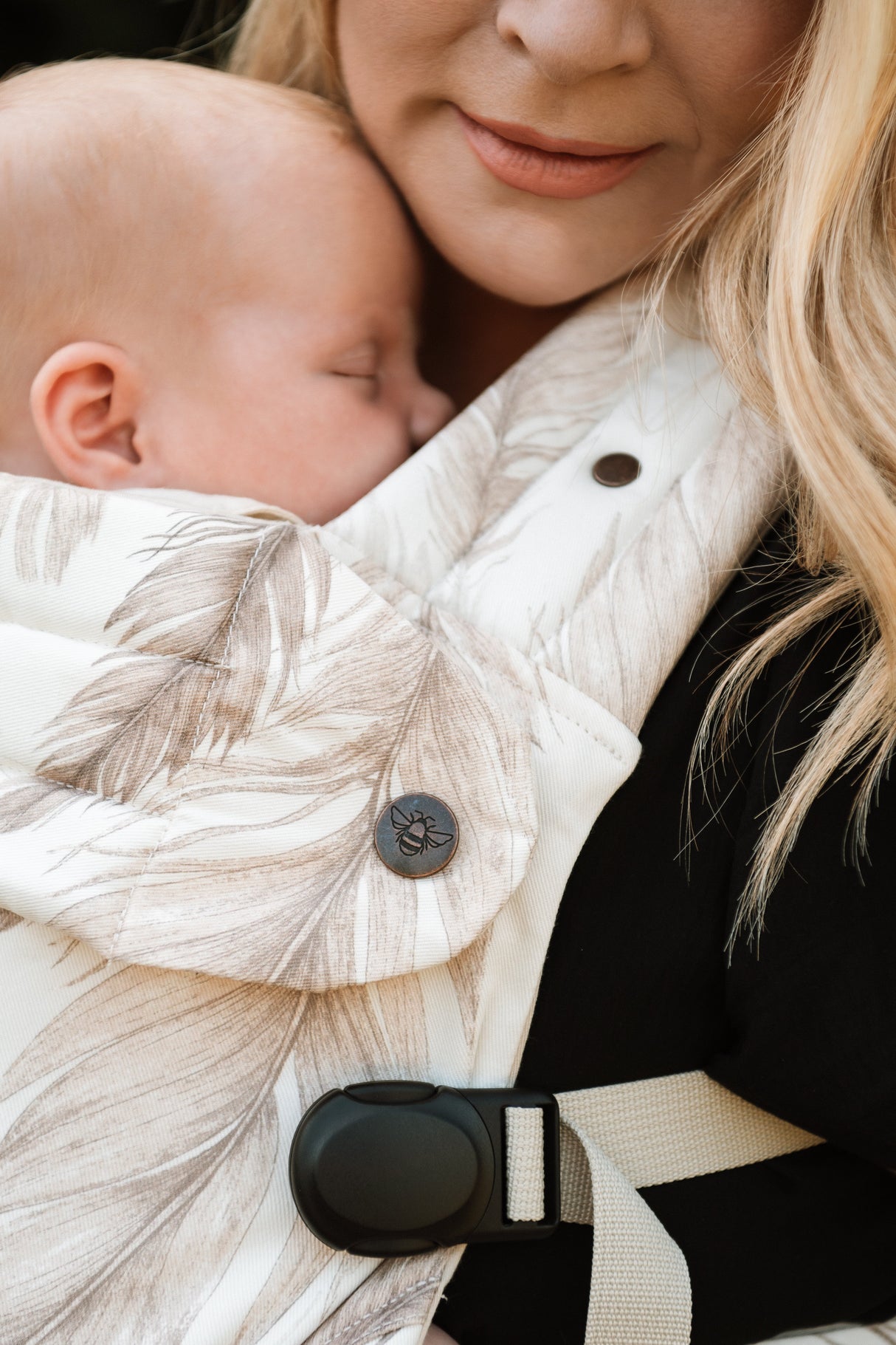 Nomad Pure Organic Baby Carrier - Feather Haze