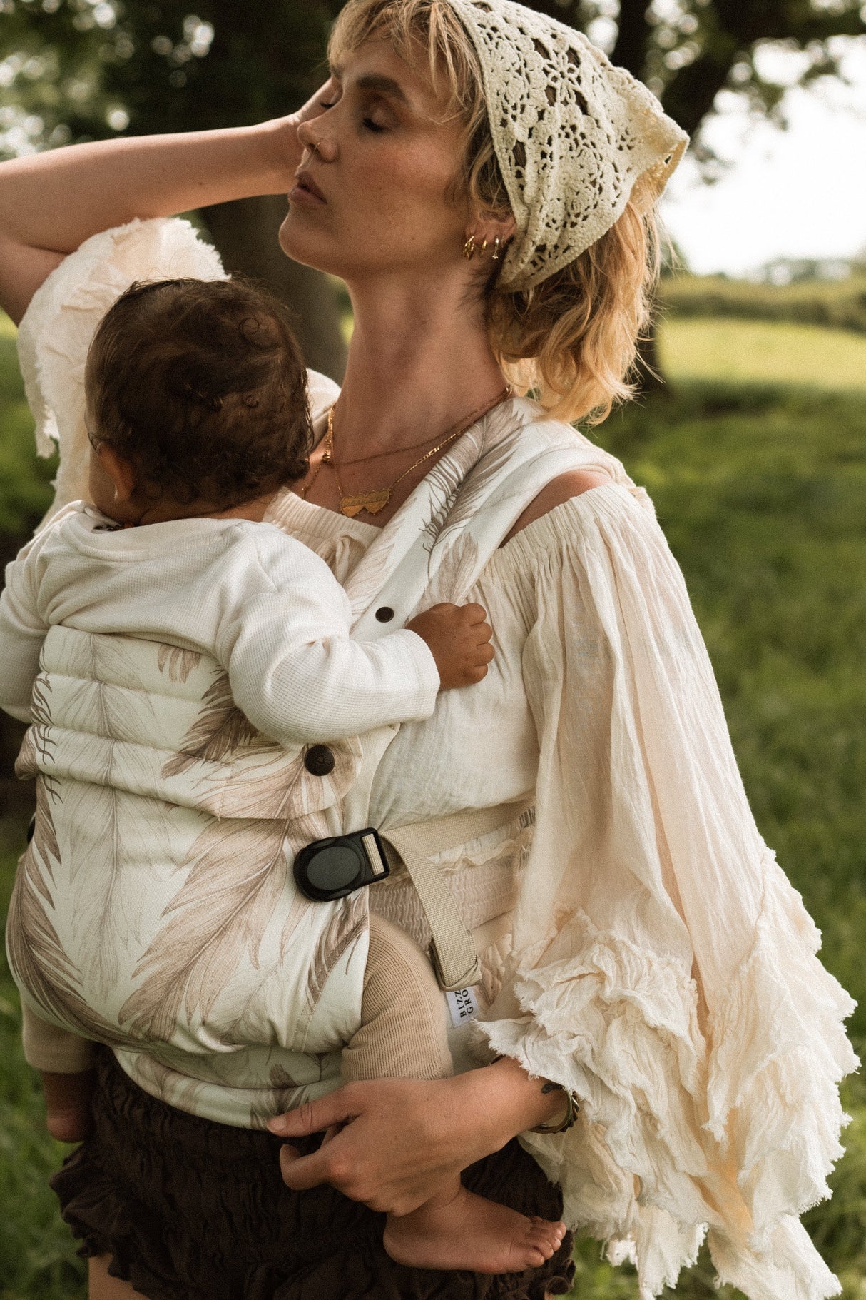 Nomad Pure Organic Baby Carrier - Feather Haze