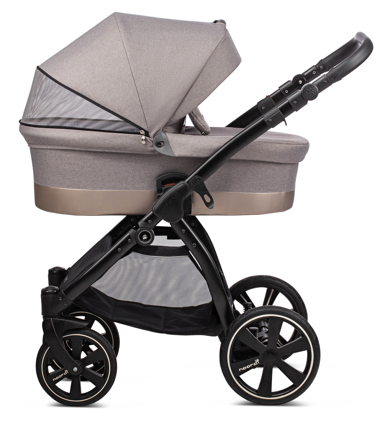 Noordi Sole Go 3in1 + Cabriofix + Isofix Base