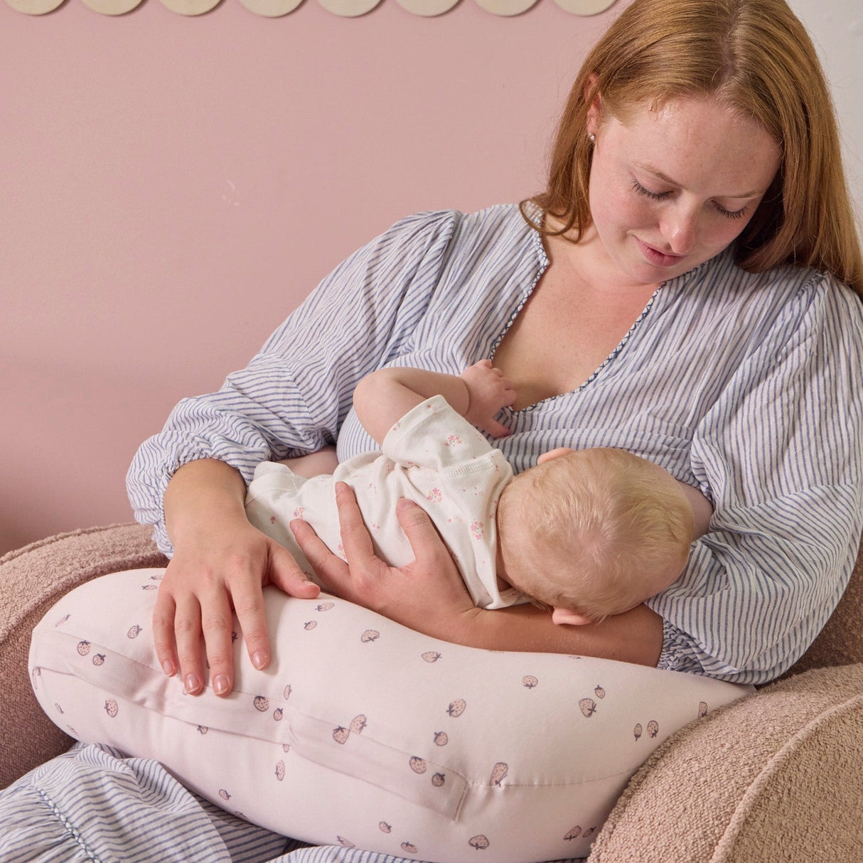 Tutti Bambini Feeding Pillow - Tiny Tails
