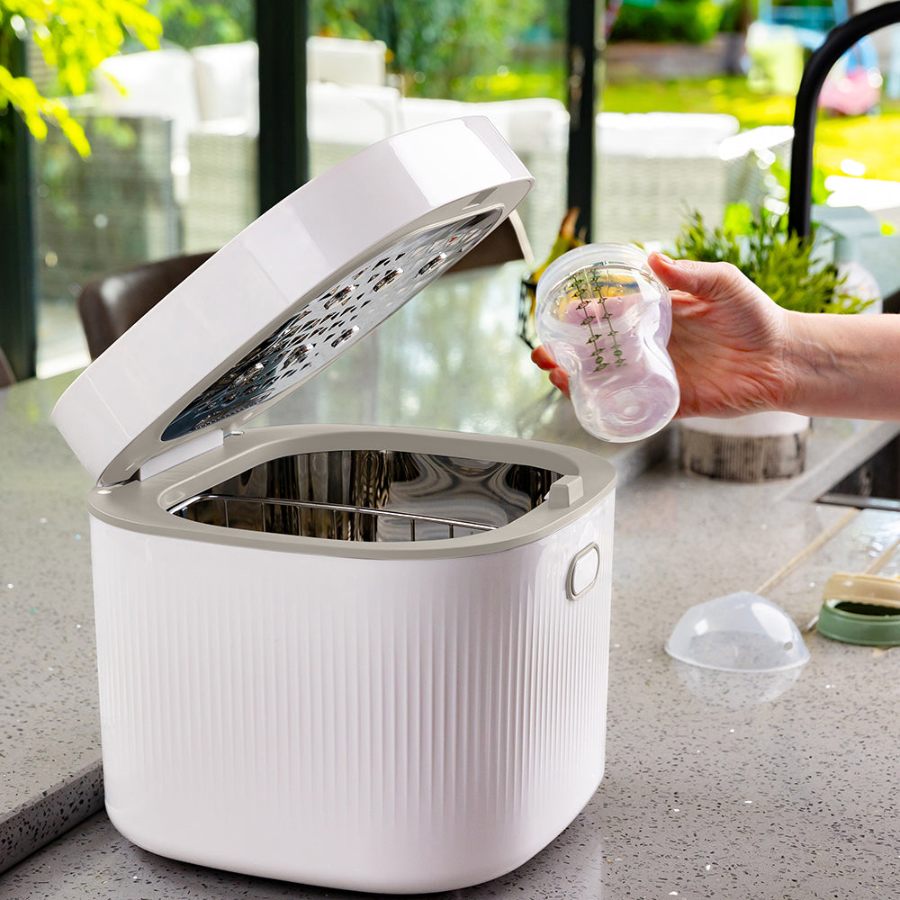 Vital Baby Nurture Advanced Pro UV Steriliser & Dryer Arctic White