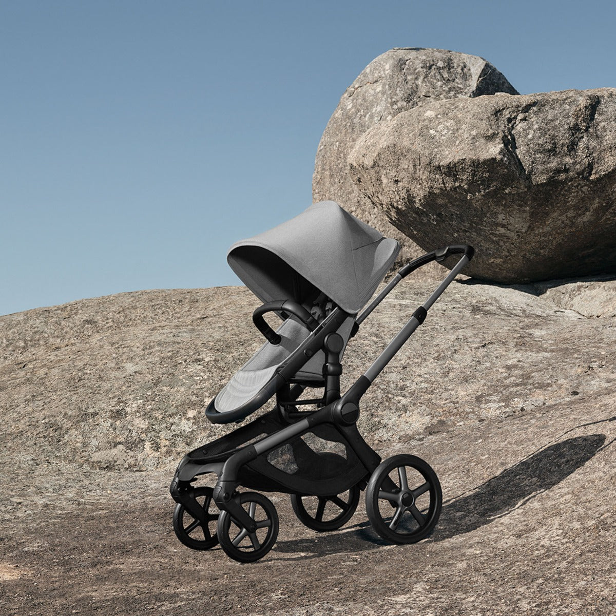 Bugaboo Fox 5 Renew Essential Pushchair Bundle - Moon Grey