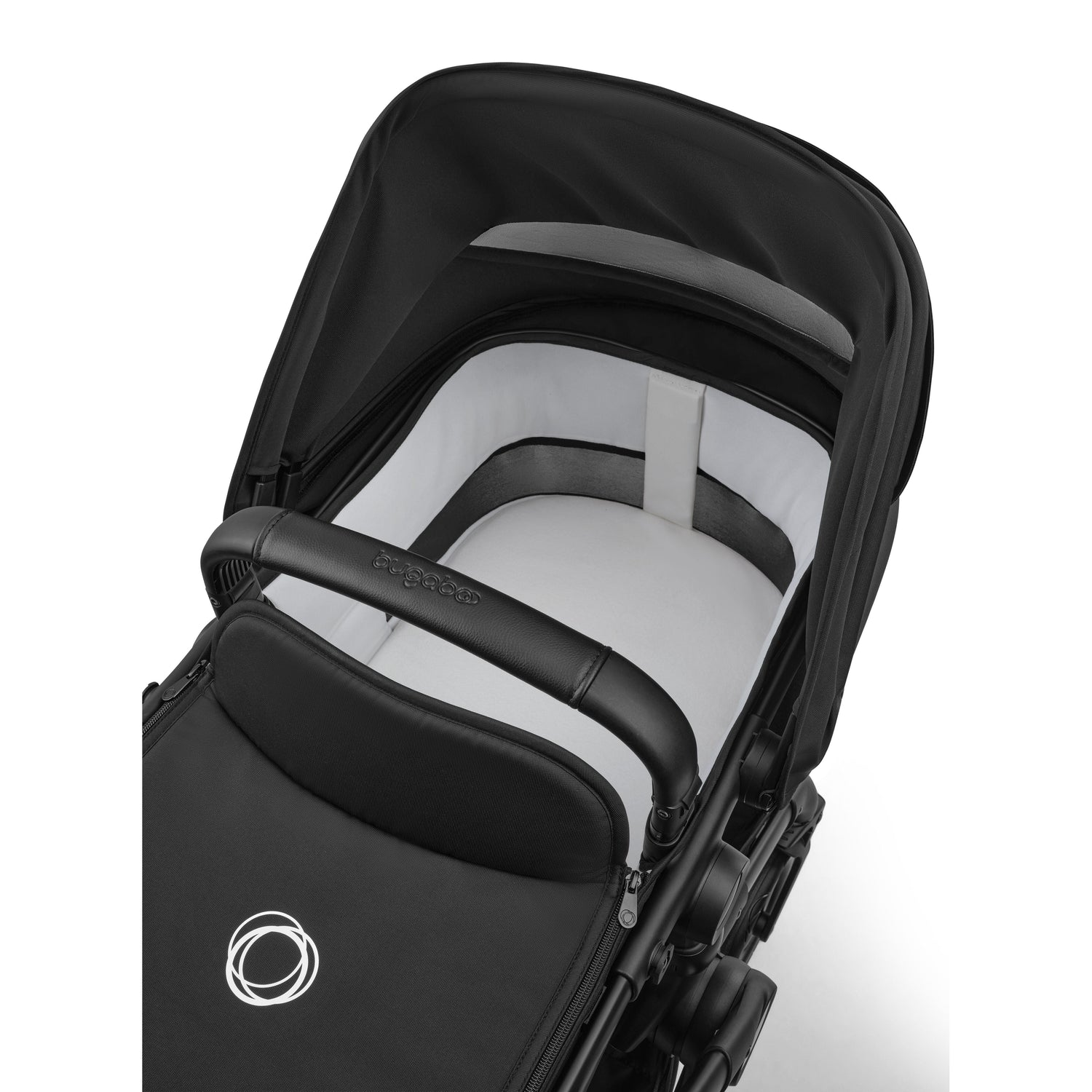 Bugaboo Cub Essential Bundle - Black/Heritage Black