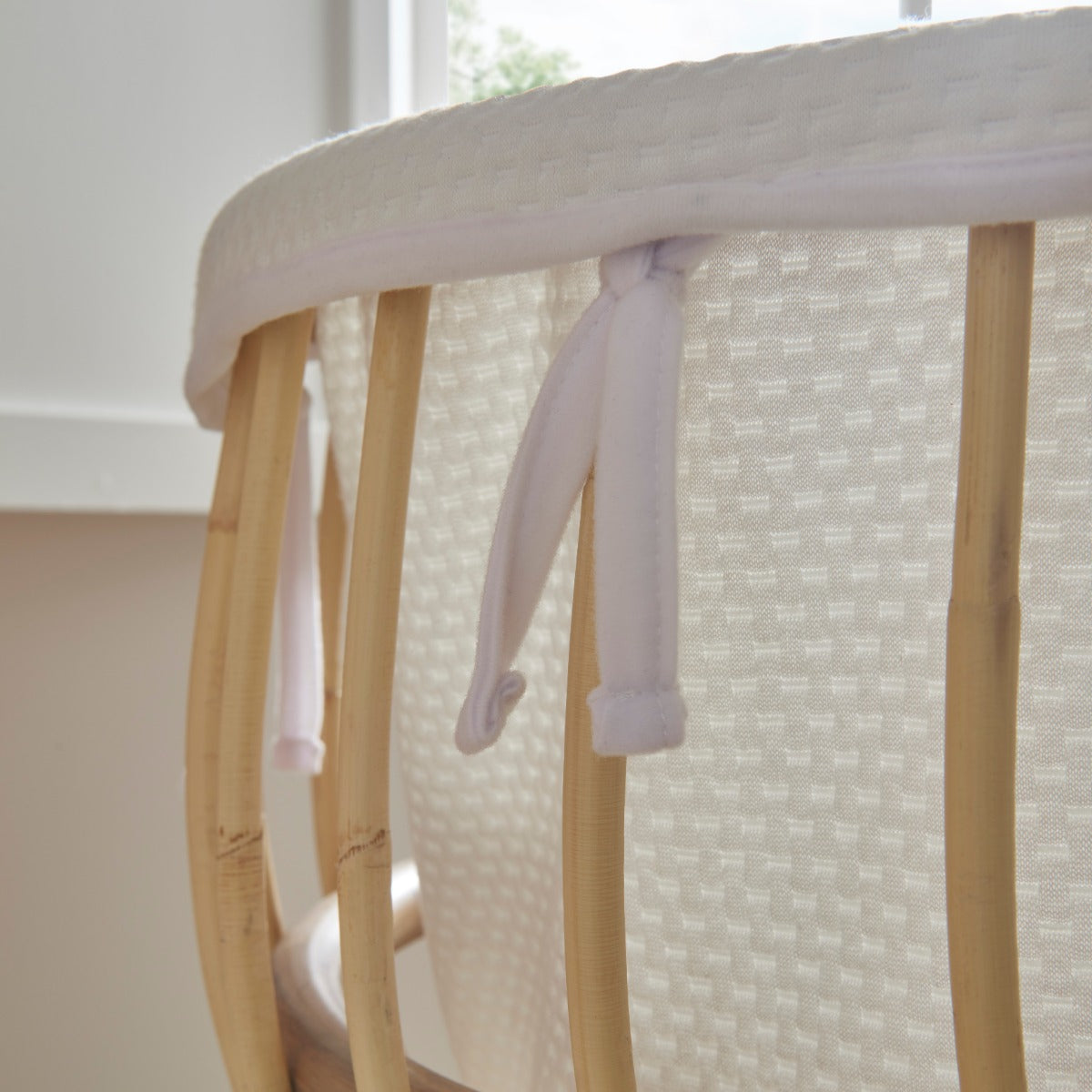 CuddleCo Aria Crib  - Rattan