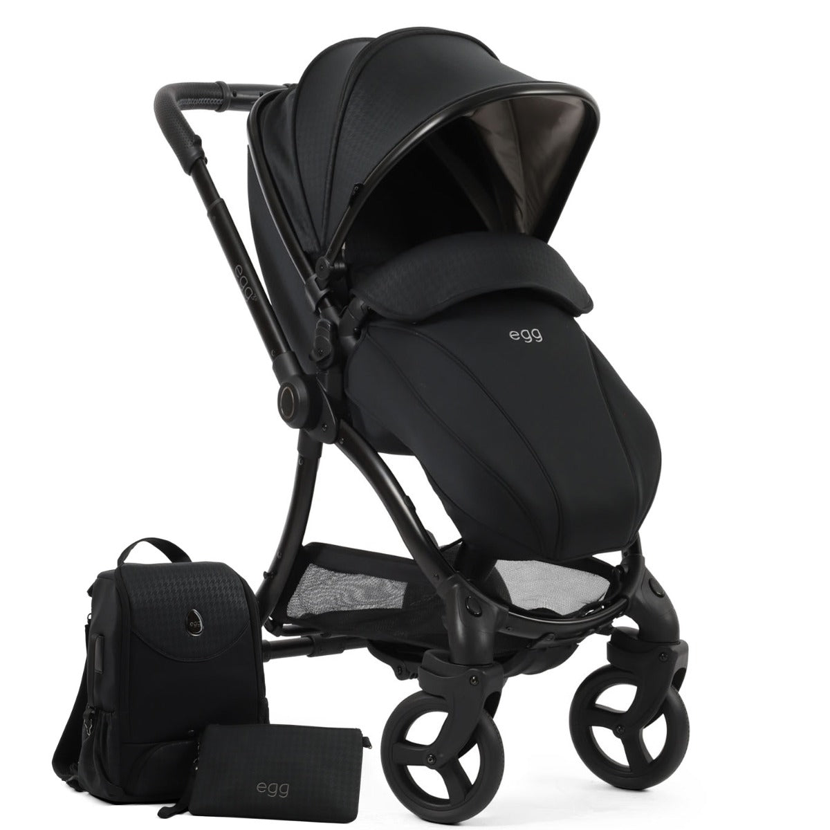 Egg 3 Luxury Cybex Cloud T i-Size Special Edition Travel System Bundle - Houndstooth Black