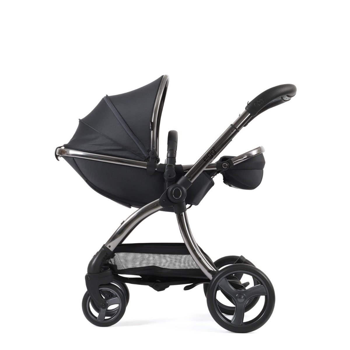 Egg 3 Luxury Cybex Cloud T i-Size Travel System Bundle - Carbonite