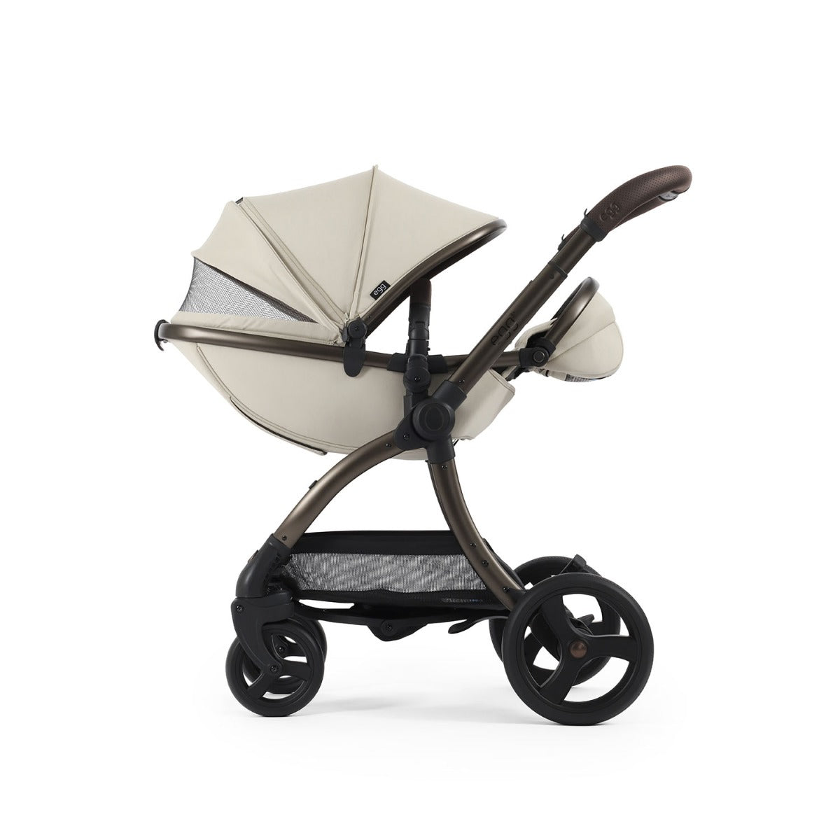 Egg 3 Luxury Maxi-Cosi Cabriofix i-Size Travel System Bundle - Cashmere