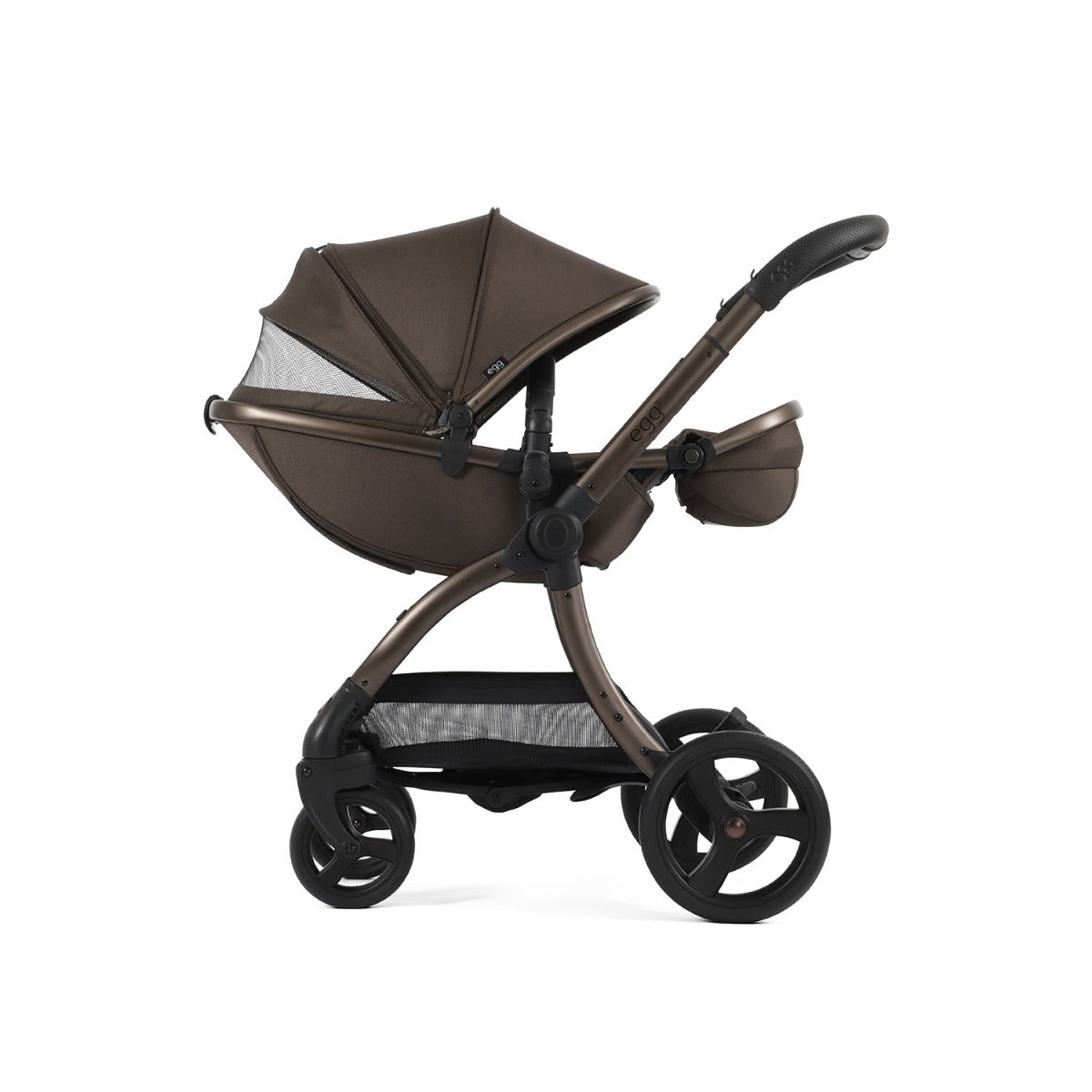 Egg 3 Ultimate Shell 360 Car Seat & Nursery Essentials Bundle - Chocolate Velvet