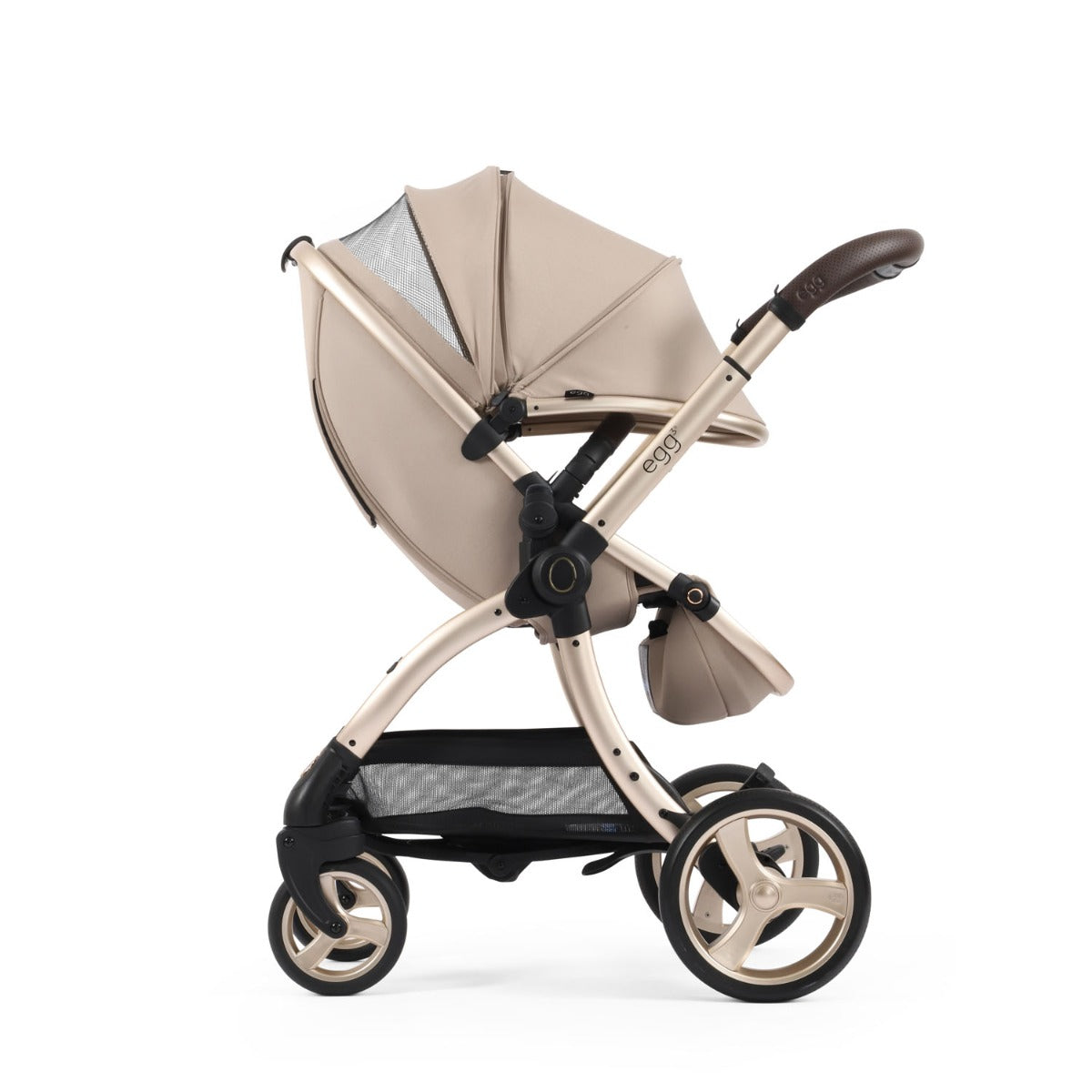 Egg 3 Ultimate Shell 360 Car Seat & Nursery Essentials Bundle - Feather