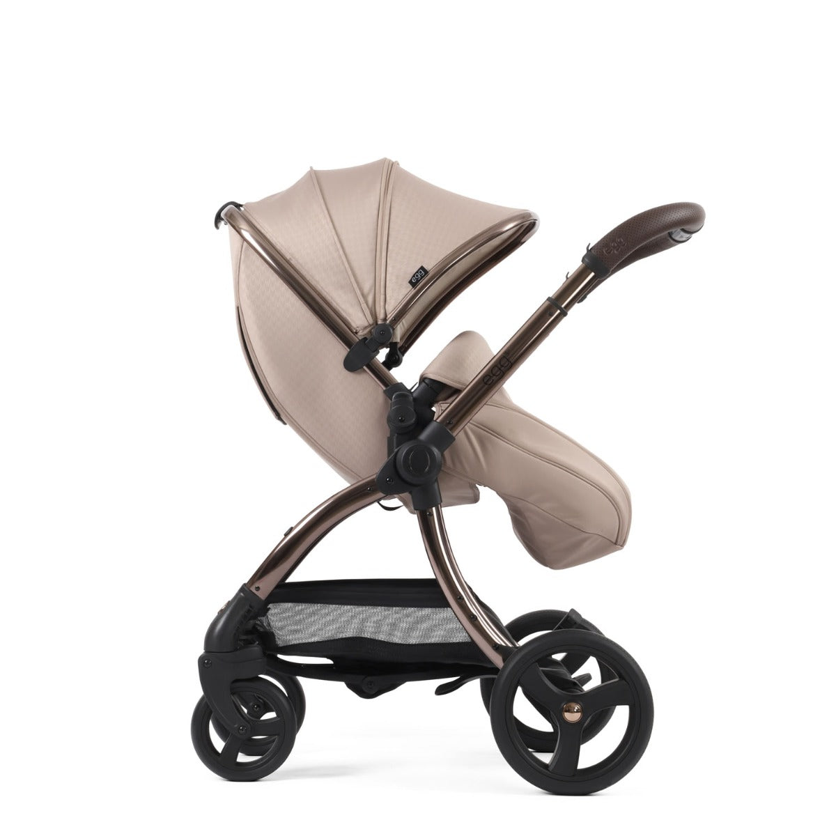 Egg 3 Luxury Cybex Cloud T i-Size Special Edition Travel System Bundle - Houndstooth Almond