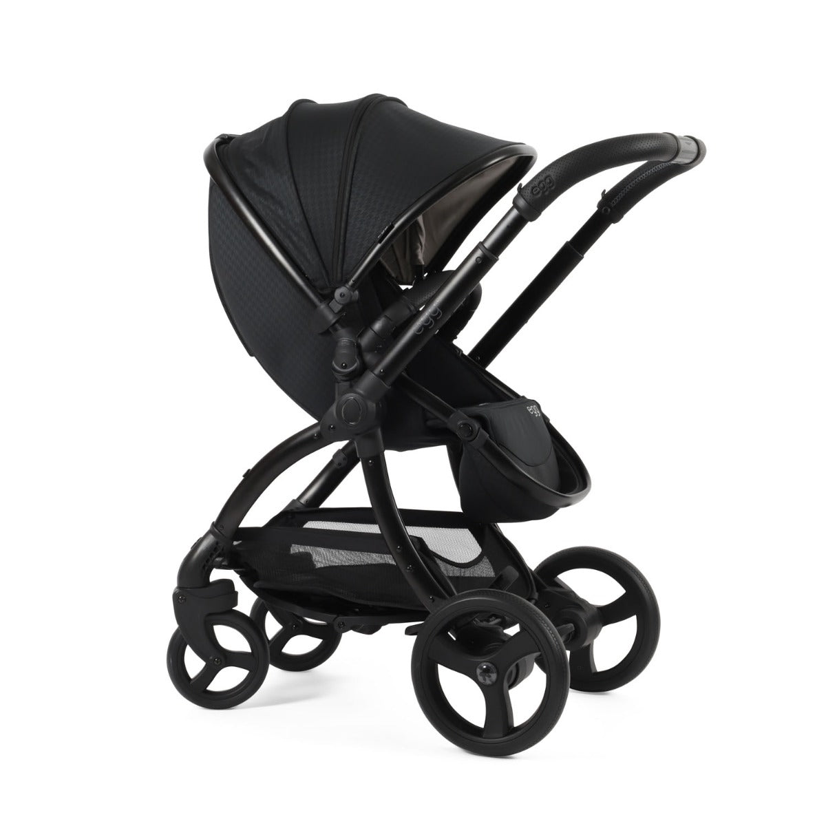 Egg 3 Luxury Cybex Cloud T i-Size Special Edition Travel System Bundle - Houndstooth Black