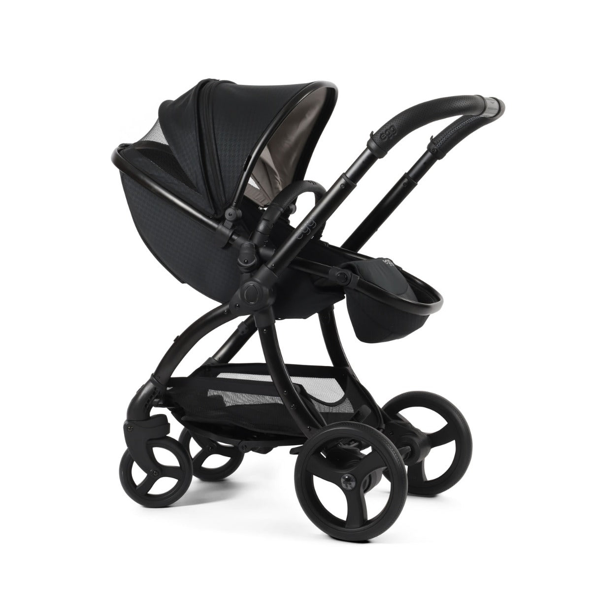 Egg 3 Luxury Cybex Cloud T i-Size Special Edition Travel System Bundle - Houndstooth Black