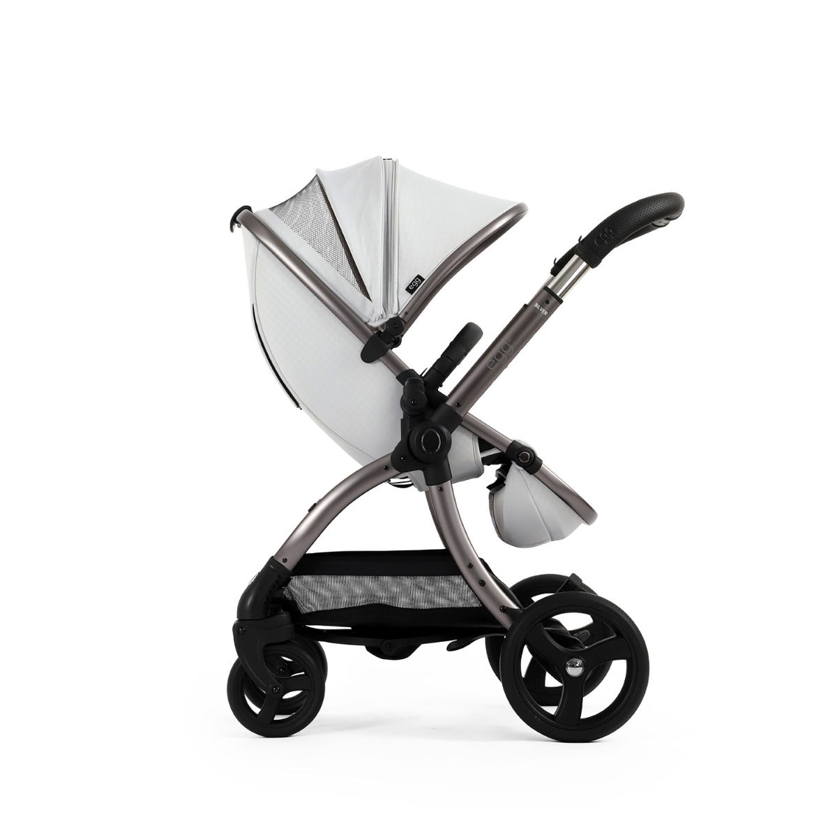Egg 3 Luxury Cybex Cloud T i-Size Special Edition Travel System Bundle - Houndstooth Silver
