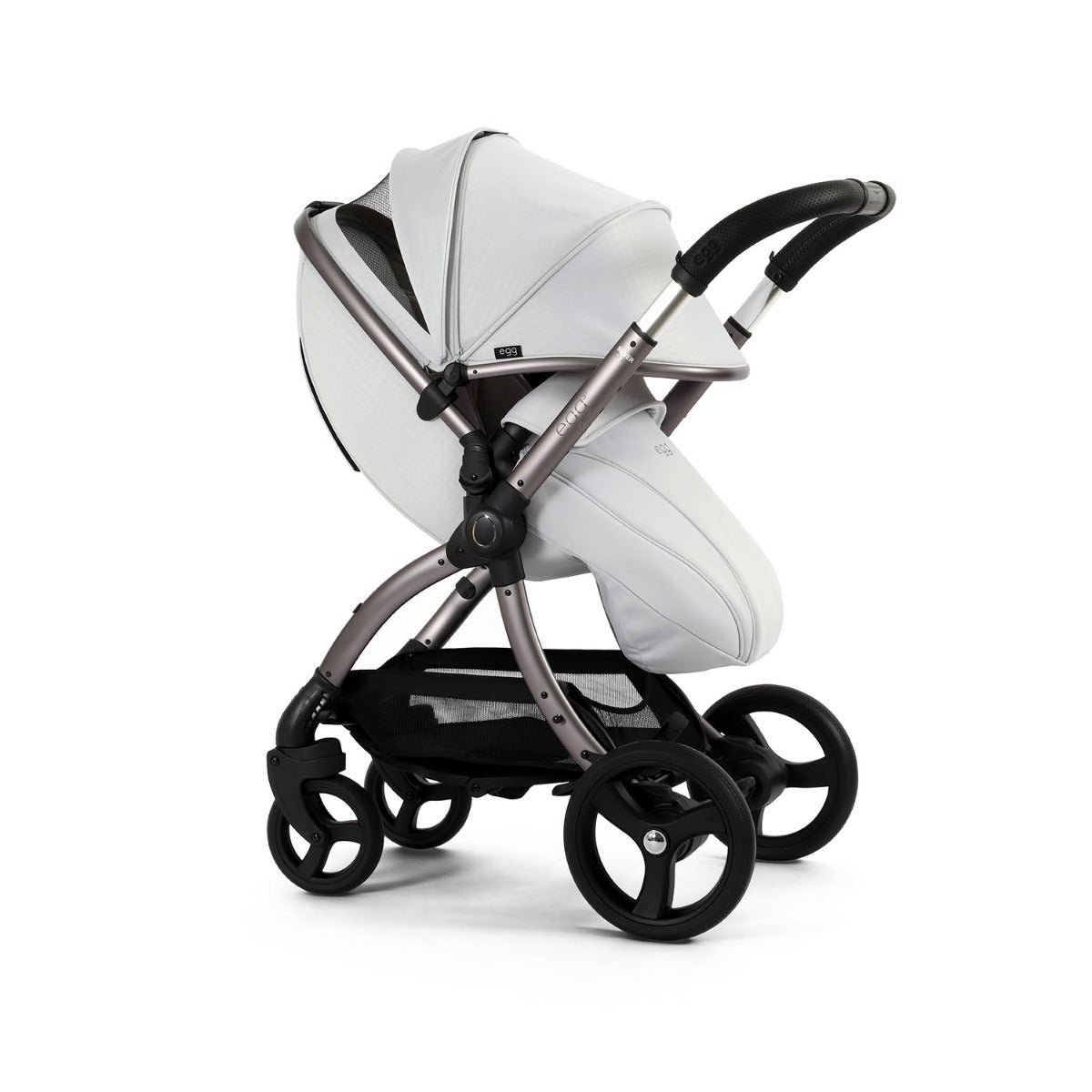 Egg 3 Luxury Cybex Cloud T i-Size Special Edition Travel System Bundle - Houndstooth Silver
