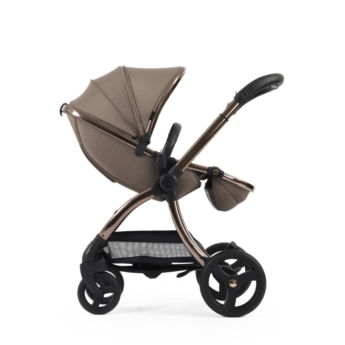 Egg 3 Ultimate Shell 360 Car Seat & Nursery Essentials Bundle - Mink