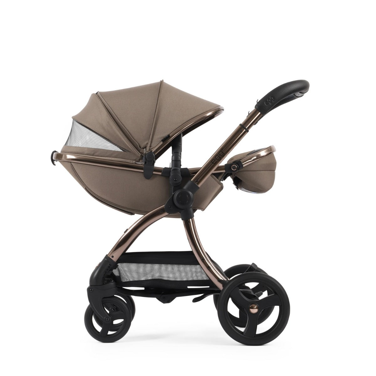 Egg 3 Ultimate Shell 360 Car Seat & Nursery Essentials Bundle - Mink