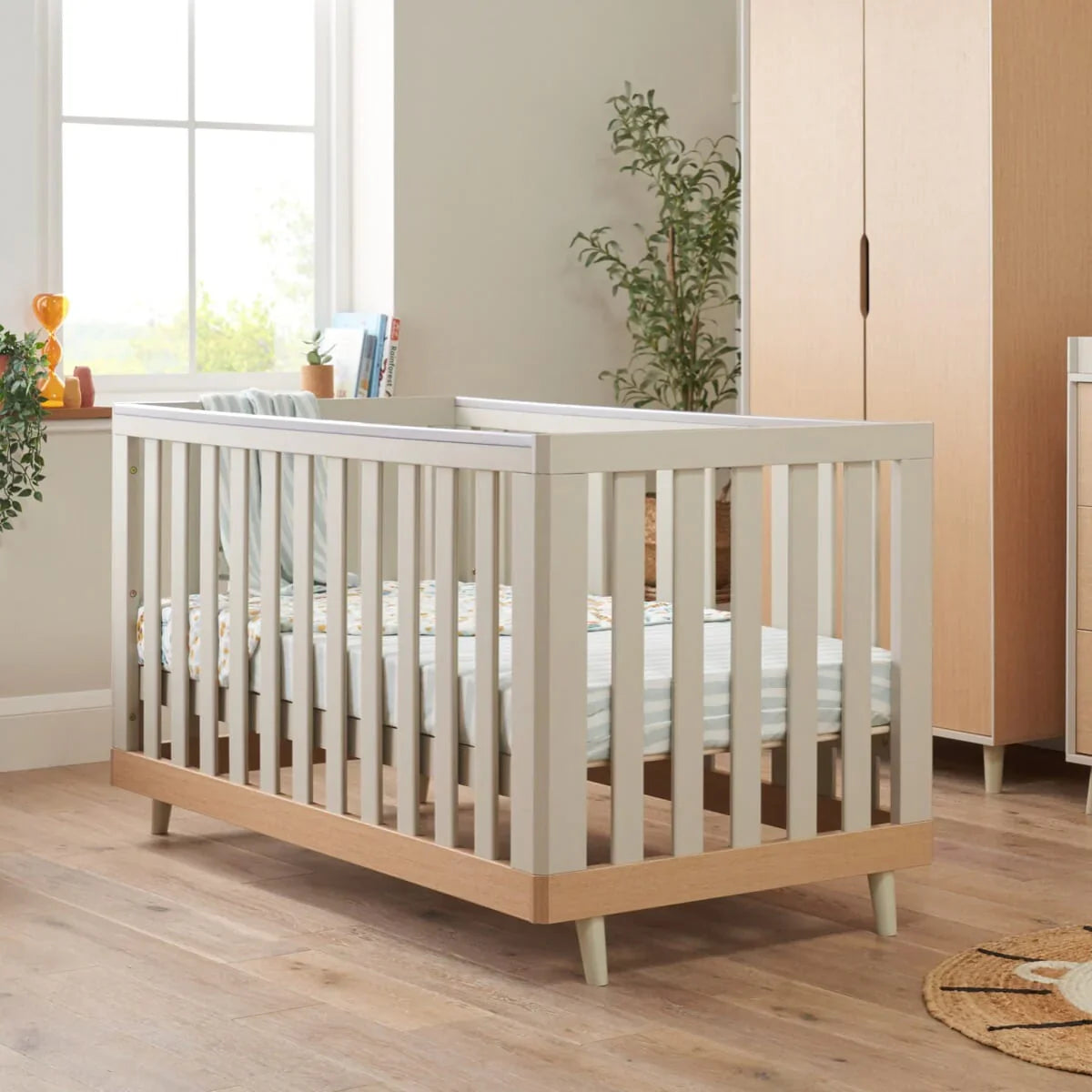 Tutti Bambini Hygge 2 Piece Room Set - Light Oak/White Sand