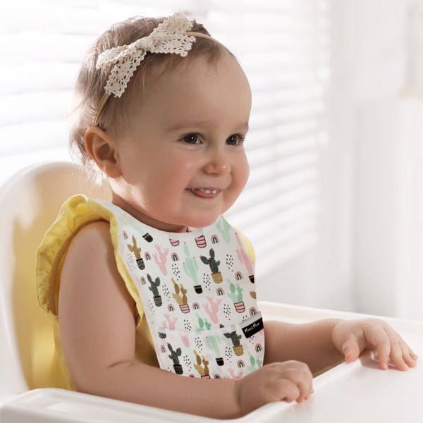 Mum 2 Mum Waterproof Wonder Bib - 2 Pack - Hearts & Cactus