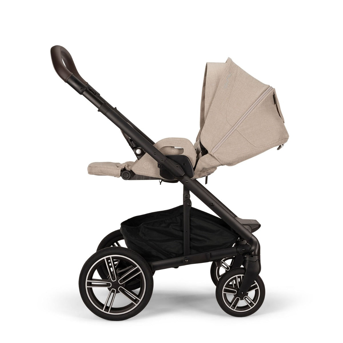 Nuna MIXX Next + PIPA Urbn Travel System Bundle - Biscotti