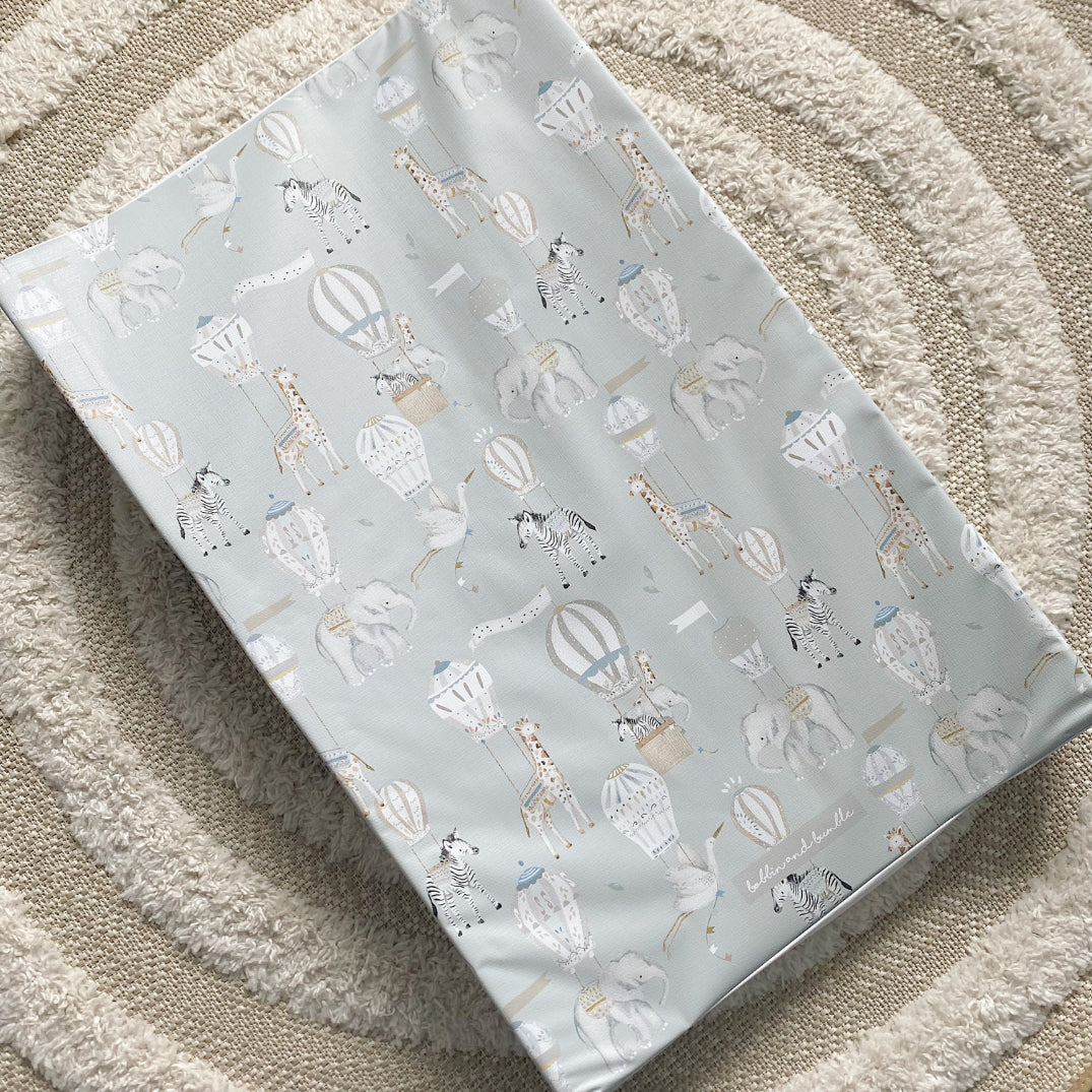 Anti-Roll Wedge Baby Changing Mat - Blue Hot Air Balloons Print
