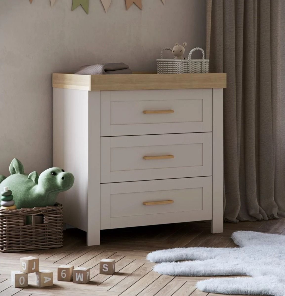 Silver Cross Seville Dresser - Cashmere Oak