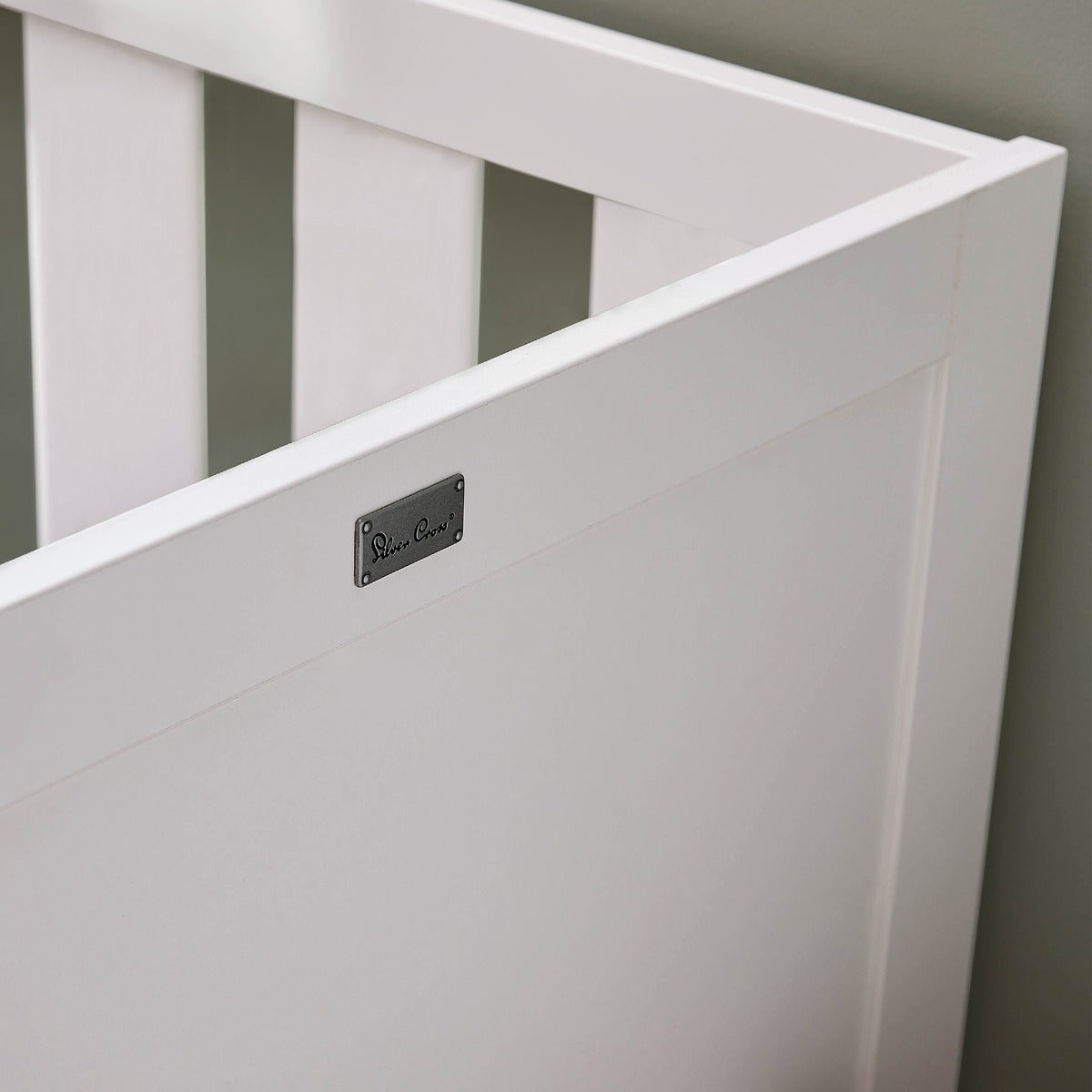 Silver Cross Bromley Cot Bed - White