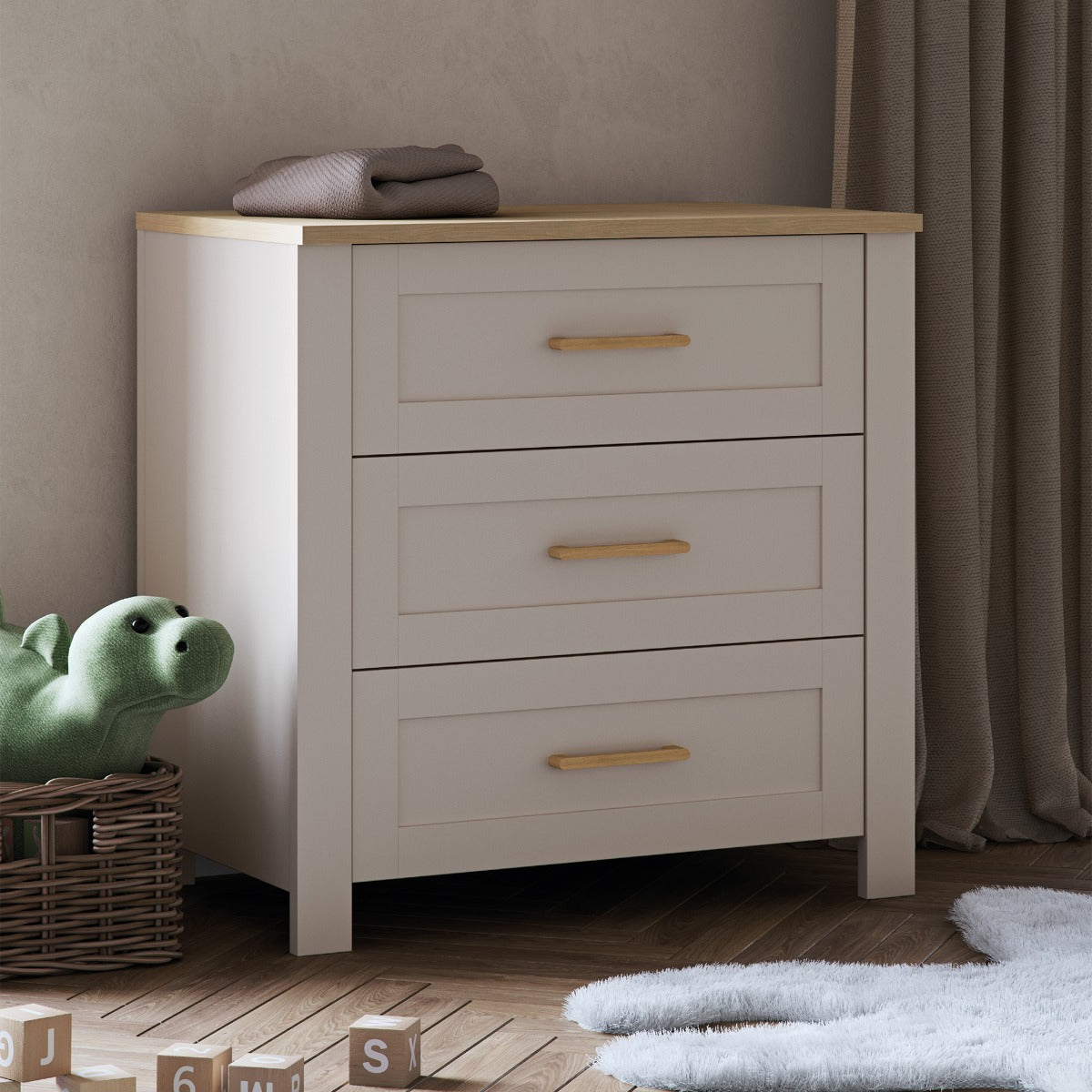 Silver Cross Seville 2 Piece Cot Bed & Dresser Set - Cashmere Oak