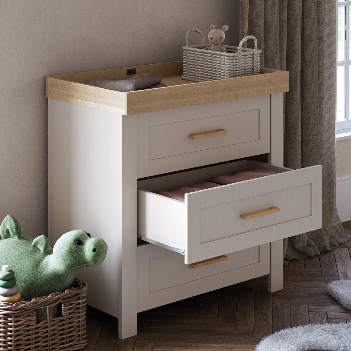 Silver Cross Seville 3 Piece Complete Room Set - Cashmere Oak