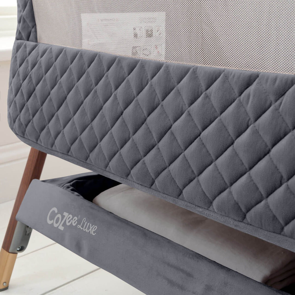 Tutti Bambini CoZee Luxe Bedside Crib - Walnut/Slate
