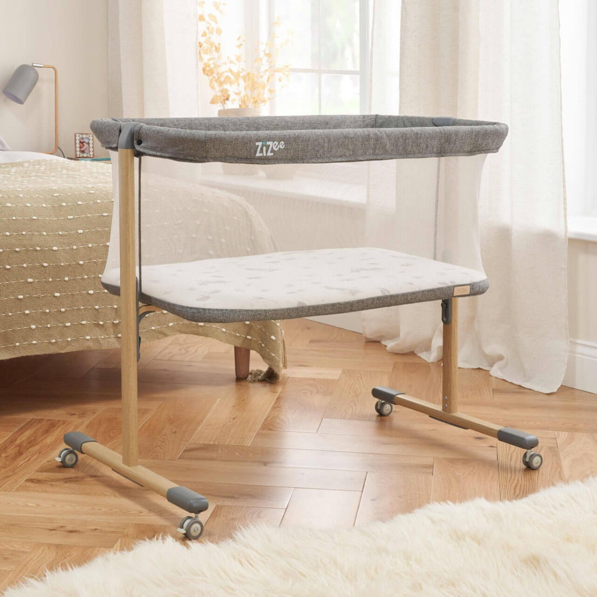 Tutti Bambini ZiZee Breathable Rocking Crib - Oak/Charcoal